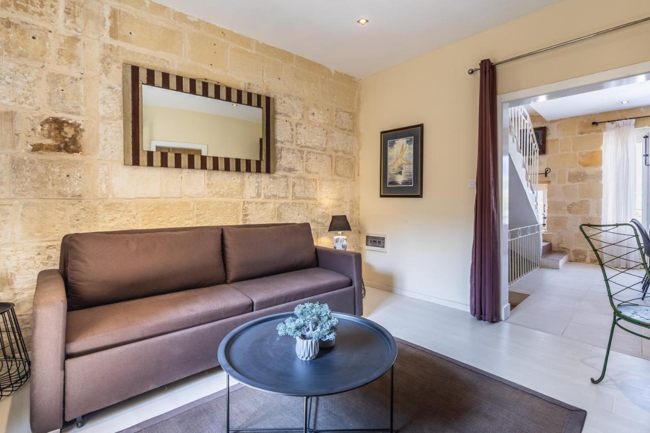 Valletta Bastions Seafront House Extérieur photo