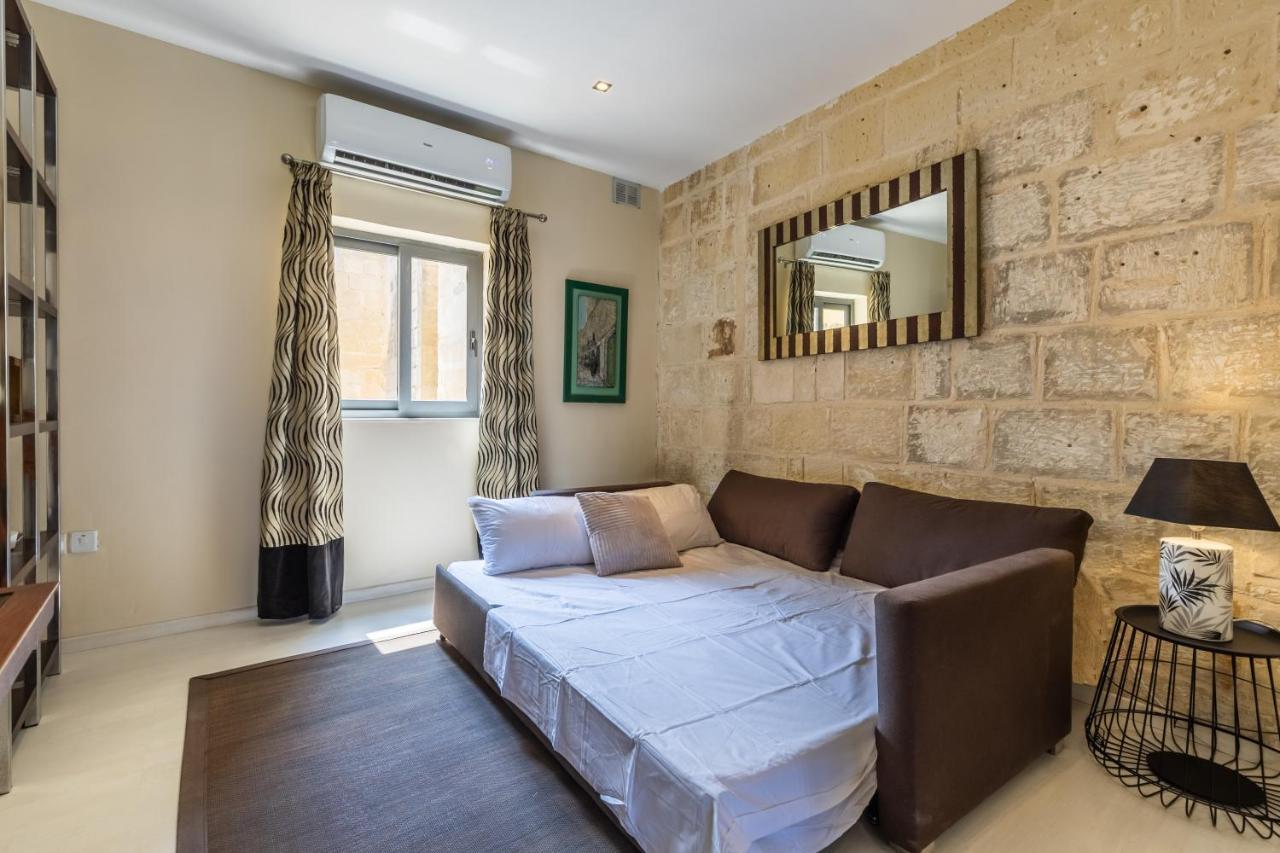 Valletta Bastions Seafront House Extérieur photo
