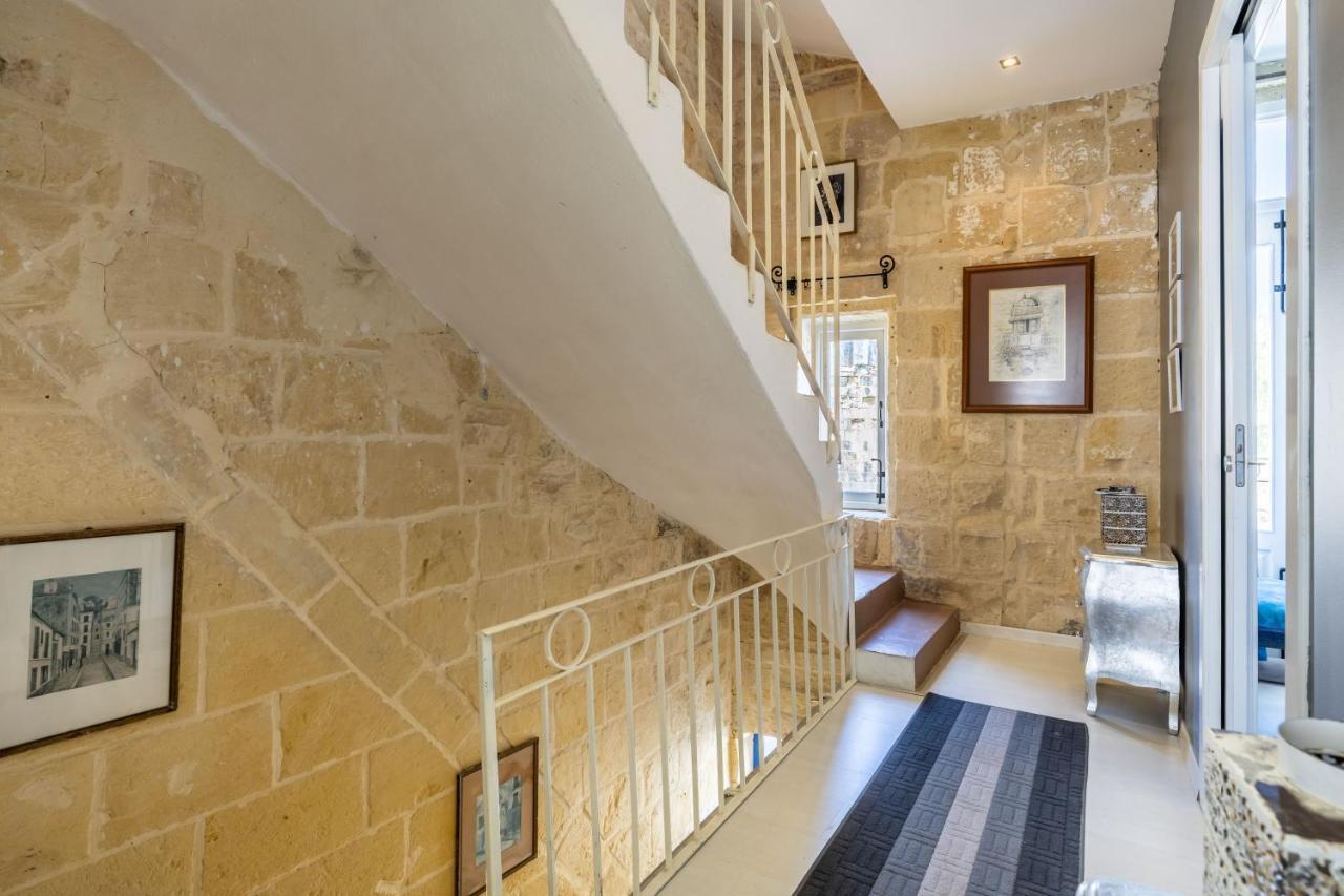 Valletta Bastions Seafront House Extérieur photo
